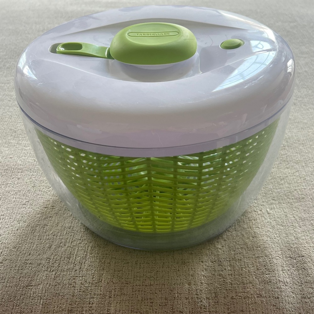 Farberware Salad Spinner Green White Clear Pump‎ Style Large Vegetable Washer